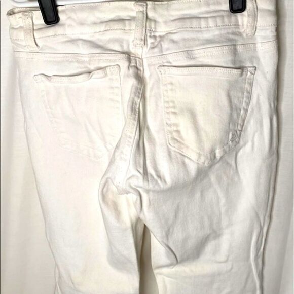 Indigo Rein White Stretch Distressed Cropped Jeans - Picture 5 of 5